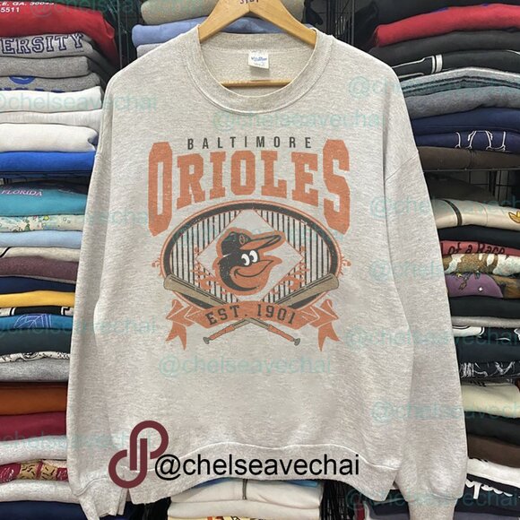 Throwback Baltimore Orioles Baseball Sweatshirt, MLB Baltimore Orioles Shirt tee - Picture 1 of 2